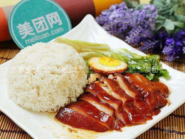 叉烧饭推荐菜:潮汕隆江猪脚饭(建云东店)位于广州市从化区碧翠小区