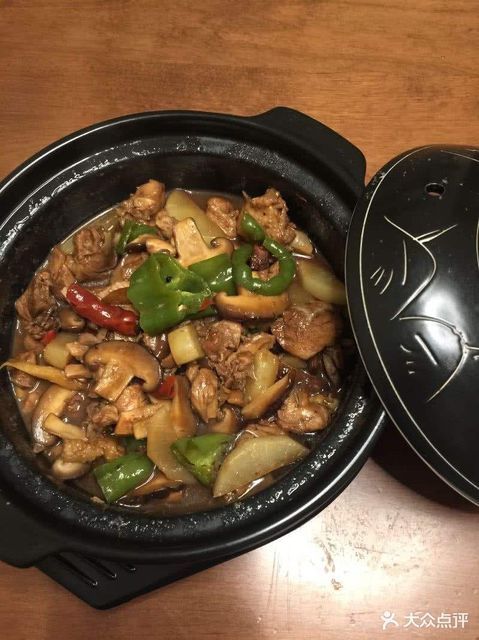 彭德楷黄焖鸡米饭火车站店