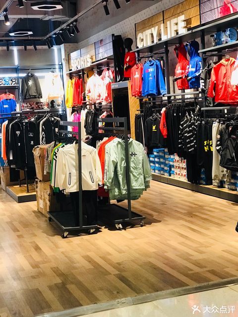 七波辉(保利mall店)
