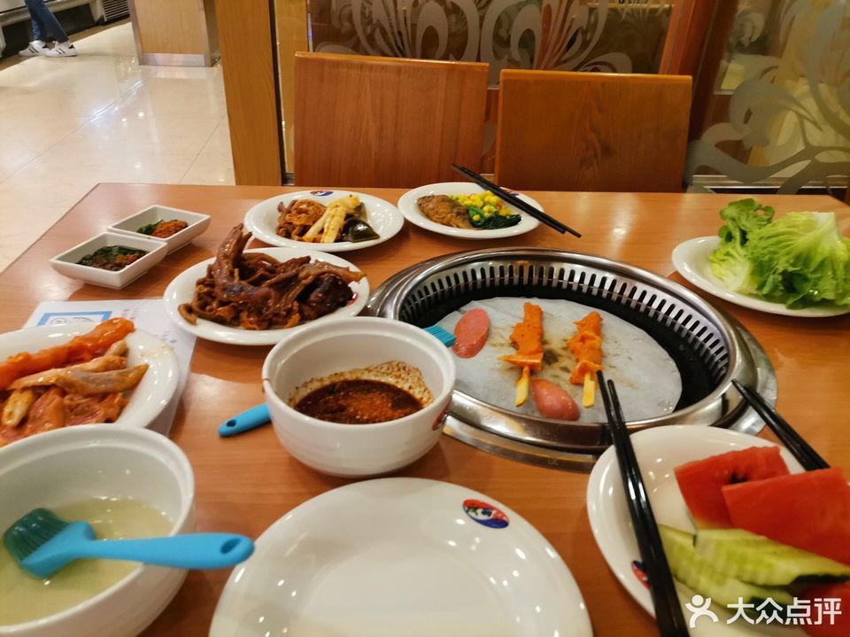 餐饮服务 餐馆 > 汉丽轩(平乐县店) 标签: 推荐菜: 分类:自助餐;餐饮