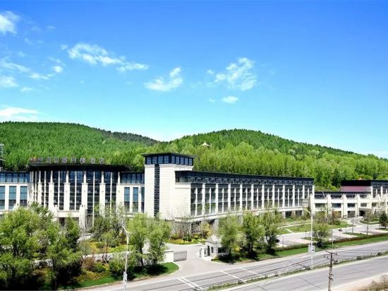 白山涵月楼酒店