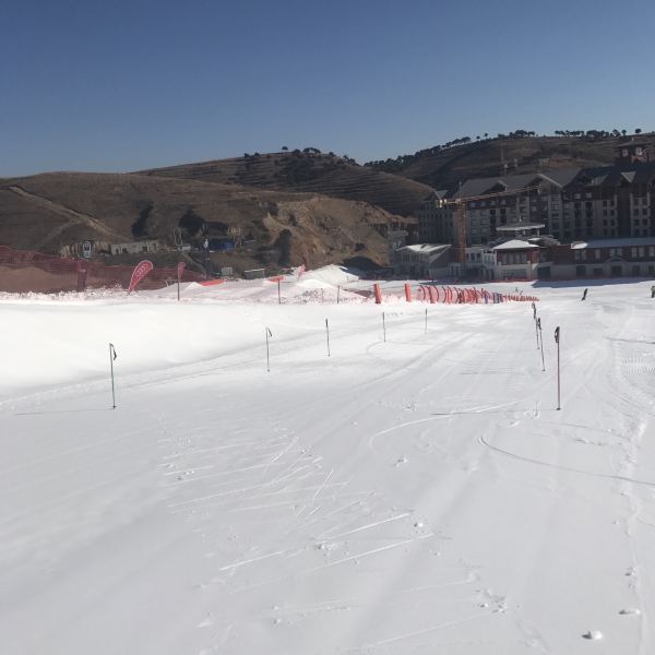 【七山滑雪度假区】七山滑雪度假区门票,七山滑雪度假区游玩攻略_360