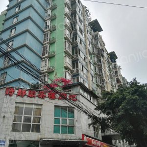 哪儿:成都市金牛区同和路99号黄忠小区惠民苑黄忠双语实验幼儿园电话