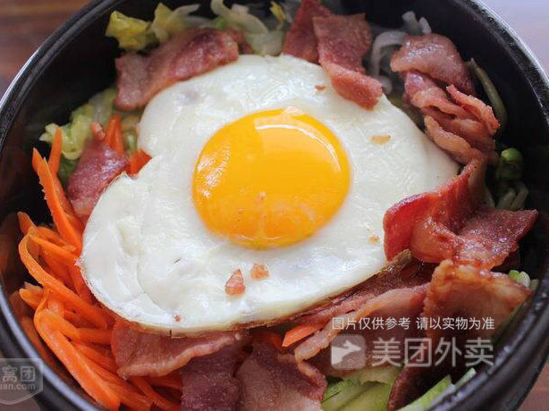 培根石锅拌饭