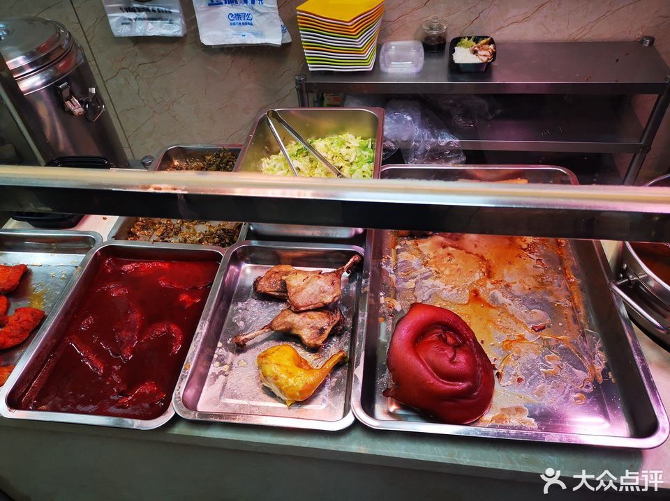 温州市瑞安市仙降街道镇前街69号 标签:餐馆餐饮快餐小吃小吃快餐店
