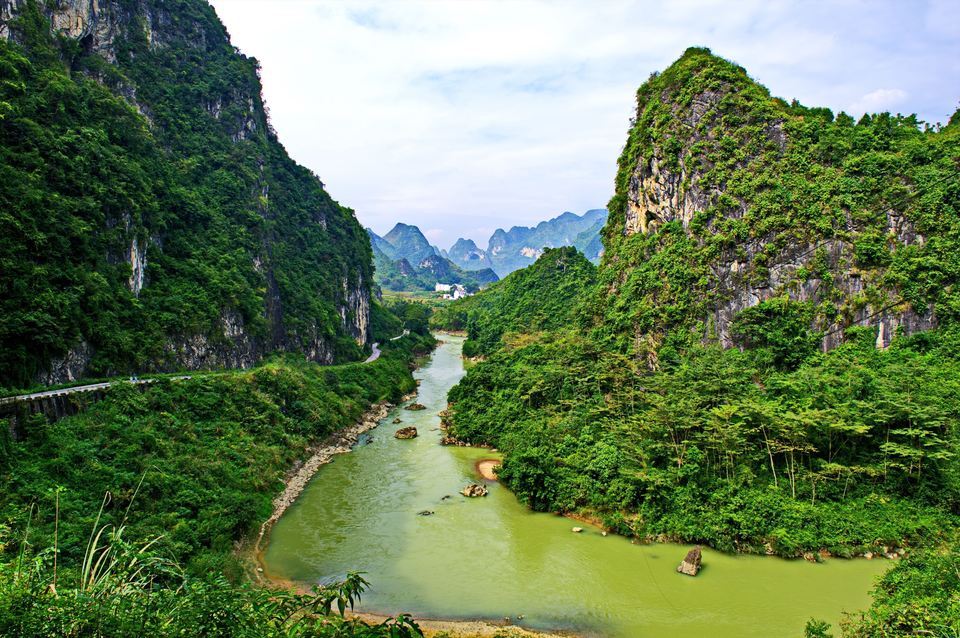 休闲娱乐 景点公园 > 长寿村   相关搜索 长寿村巴马巴马长寿村长寿之