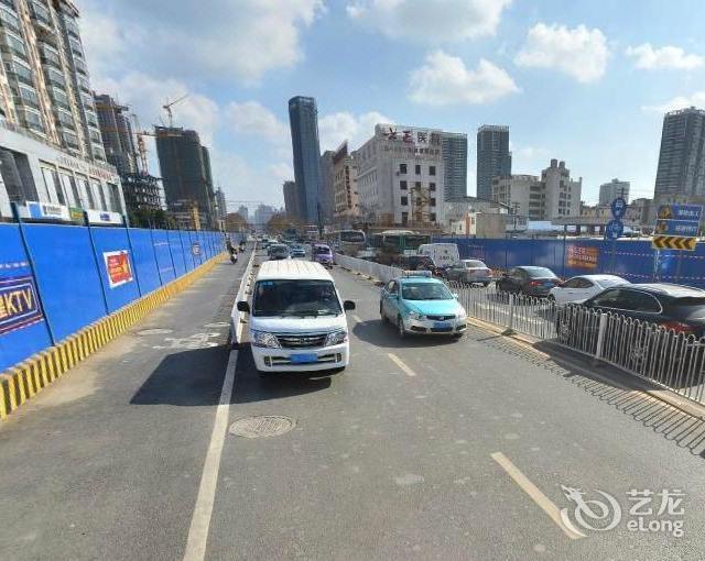 地址(位置,怎么去,怎么走,在哪,在哪里,在哪儿):昆明市五华区人民西路