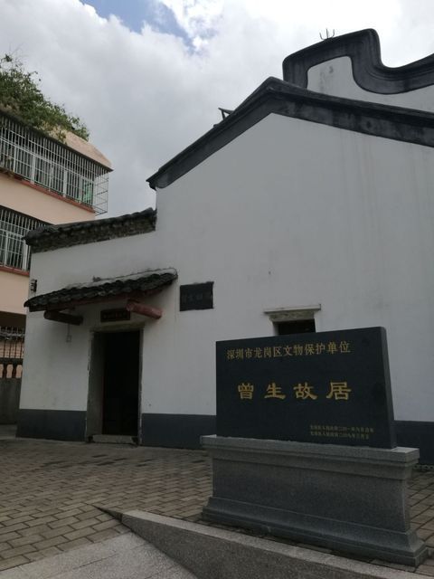 去,怎么走,在哪,在哪里,在哪儿:深圳市福田区大荣足球青训基地附近