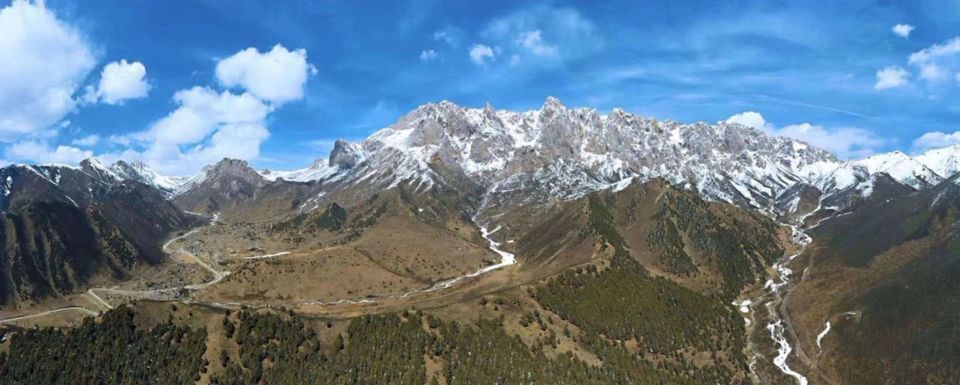 马牙雪山天池