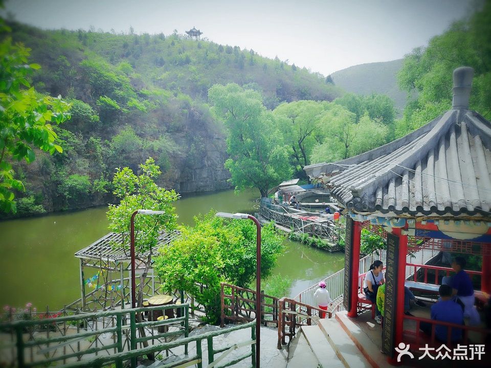 在哪,在哪里,在哪儿):北京市房山区羊南路电话:北京市房山区青龙湖镇