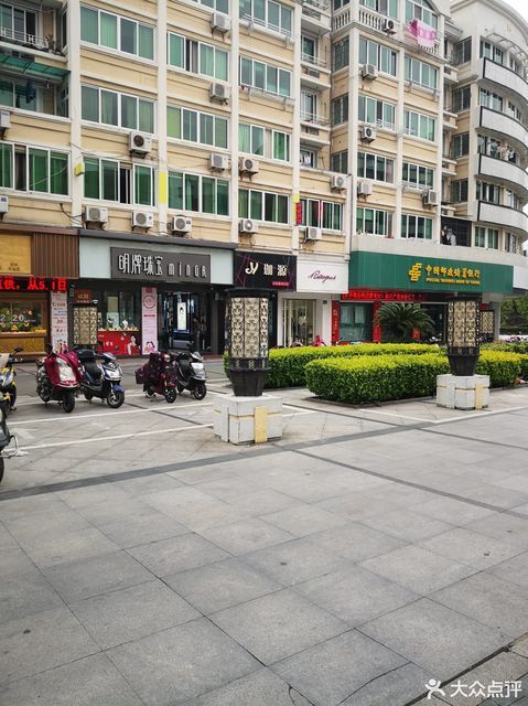 semir(安澜路步行街店)