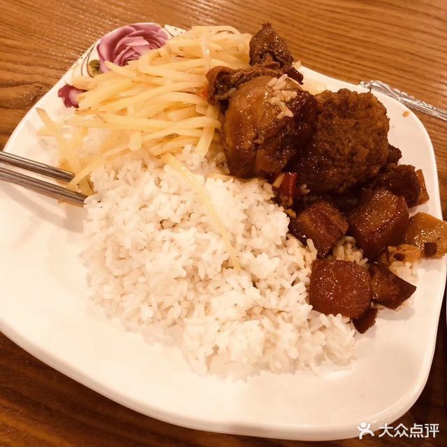 景德镇陶瓷大学2食堂