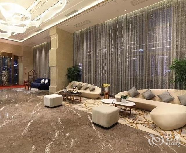 雅斯特国际酒店(贵阳会展中心金融城店)