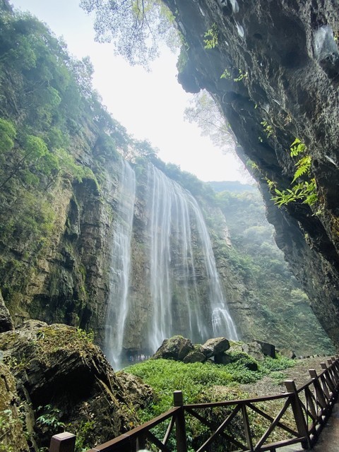 远安鸣凤山风景区