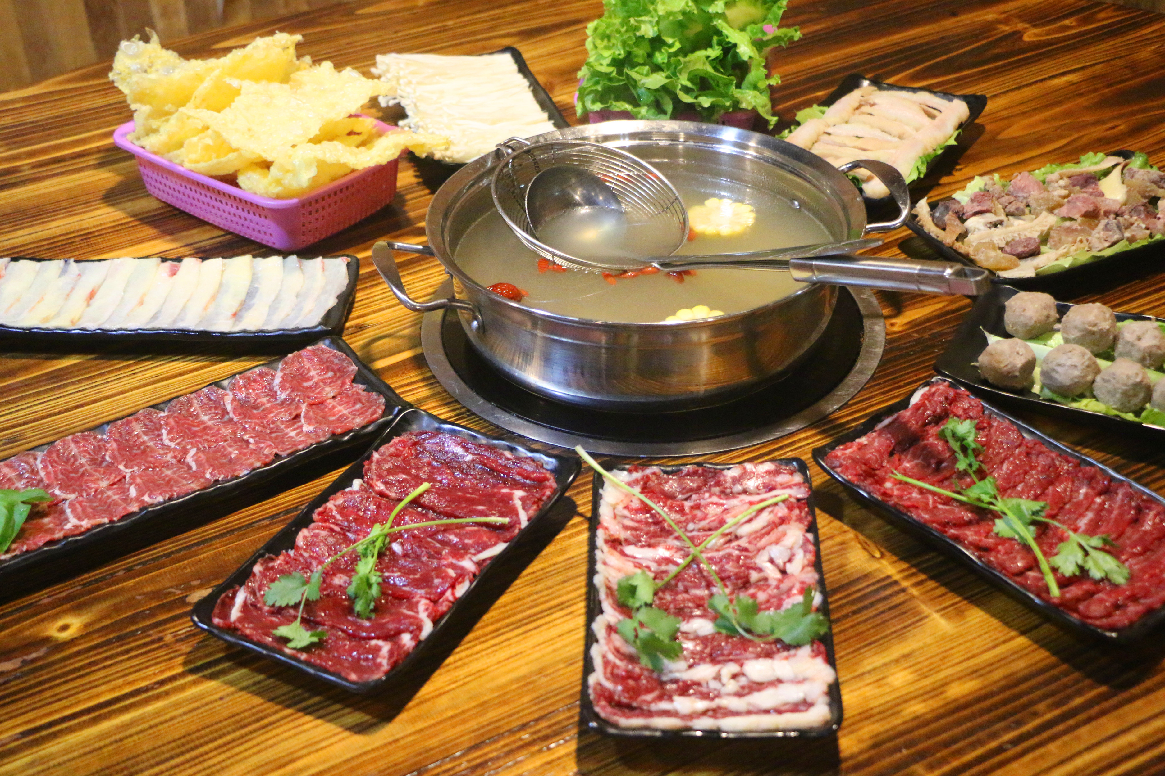          廖记潮汕牛肉火锅(大石