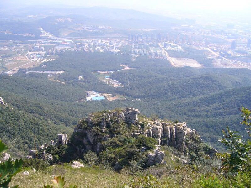 大连市 休闲娱乐 景点公园 > 大黑山景区-石鼓寺标签:景点寺庙道观