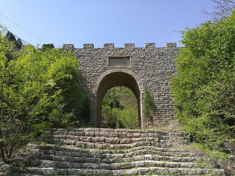 朱凤山风景区