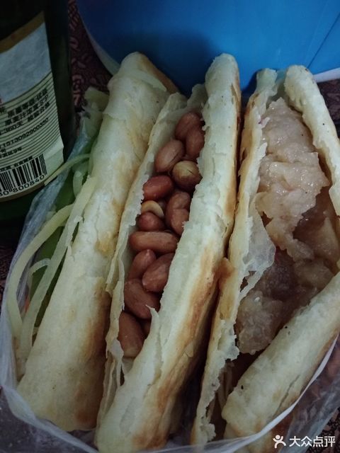 保定市 餐饮服务 餐馆 > 河间驴肉火烧(容城总店) 推荐菜