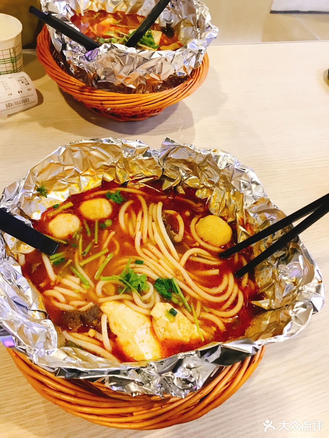          惠喵喵锡纸花甲米线