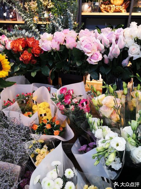 重庆市 购物服务 综合市场 花店 > 俪缘倾城恋语鲜花店   相关搜索 在