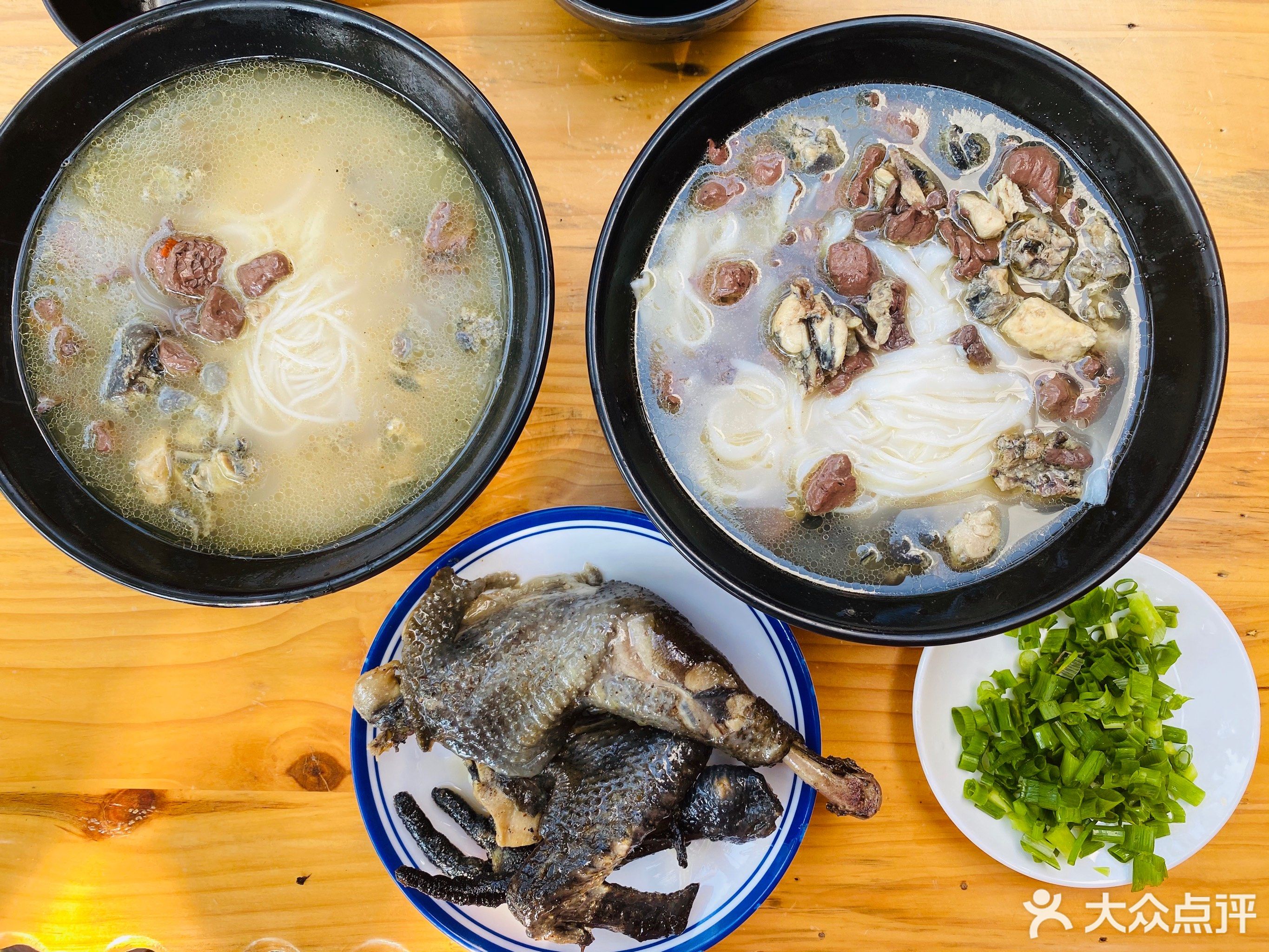          云味坊土鸡米线(告庄店)