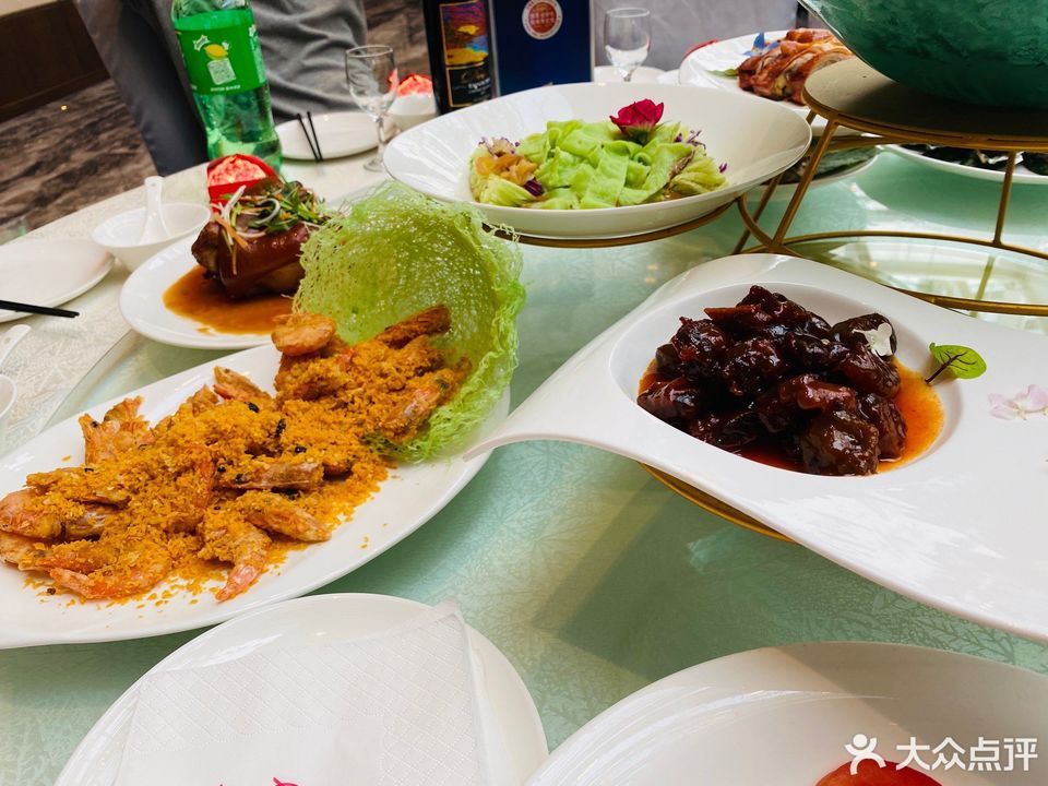 亚泰新城饭店餐饮中心