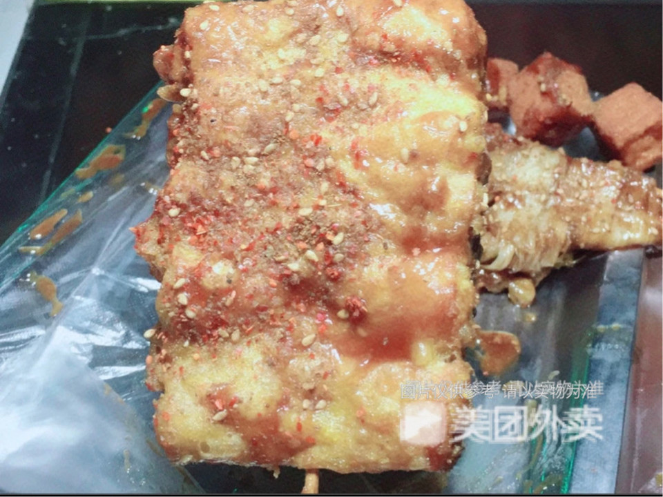 推荐菜:欧式炸串位于邯郸市峰峰矿区文化大厦宋师傅蛋糕房旁边