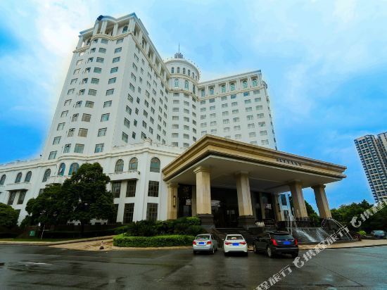 悦凯国际酒店位于肇庆市四会市建设路与工业大街交汇处附近西北推荐