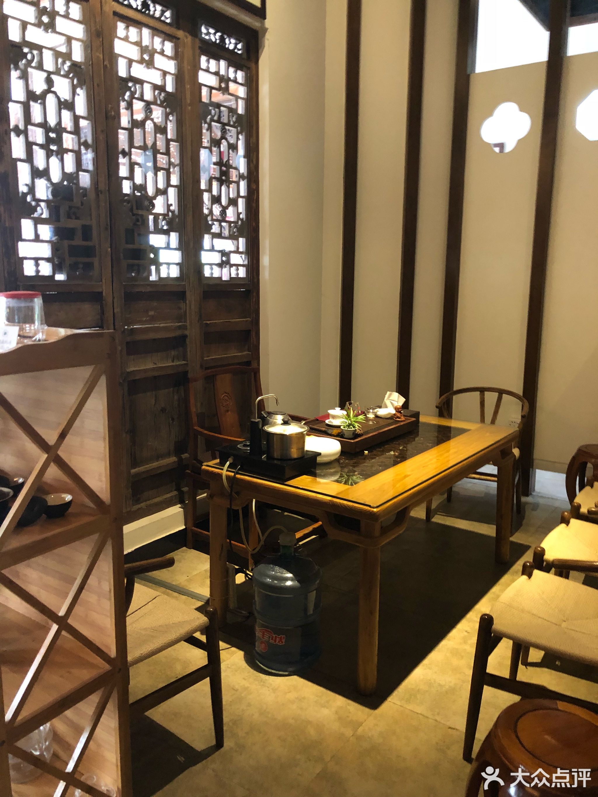怡轩茶馆(平月路店)
