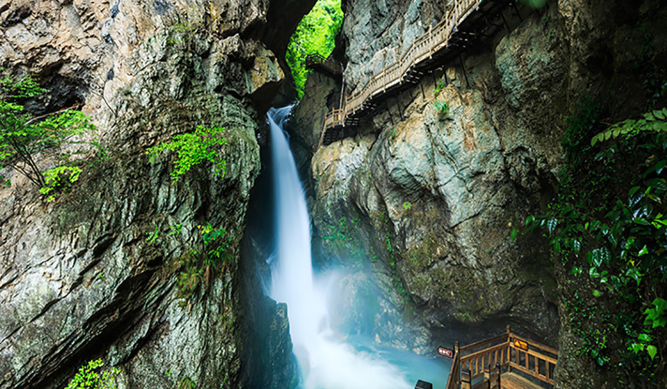 湖北省神农架旅游景点