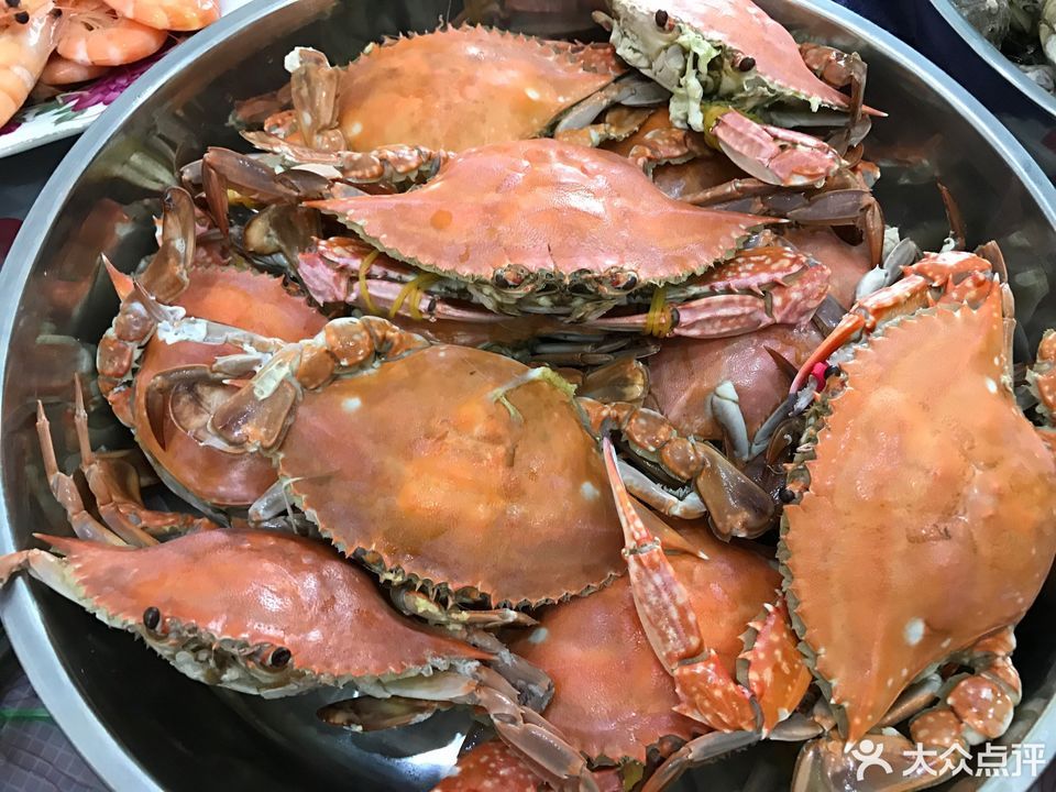 码头海鲜市场