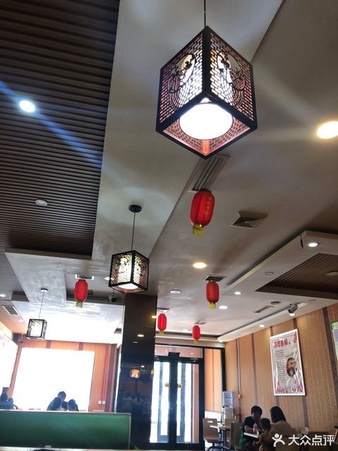 地址(位置,怎么去,怎么走,在哪,在哪里,在哪儿:石家庄市晋州市东兴街