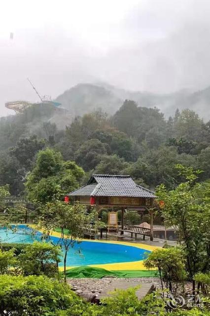 广东第一峰温泉度假村清远阳山县天泉度假村