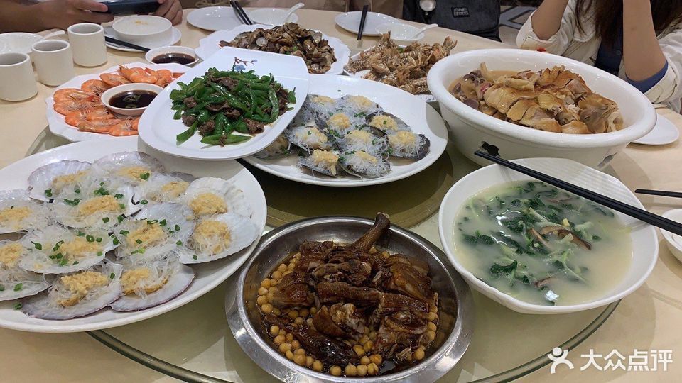 清远市 餐饮服务 餐馆 > 小北江河鲜(旧城店) ]