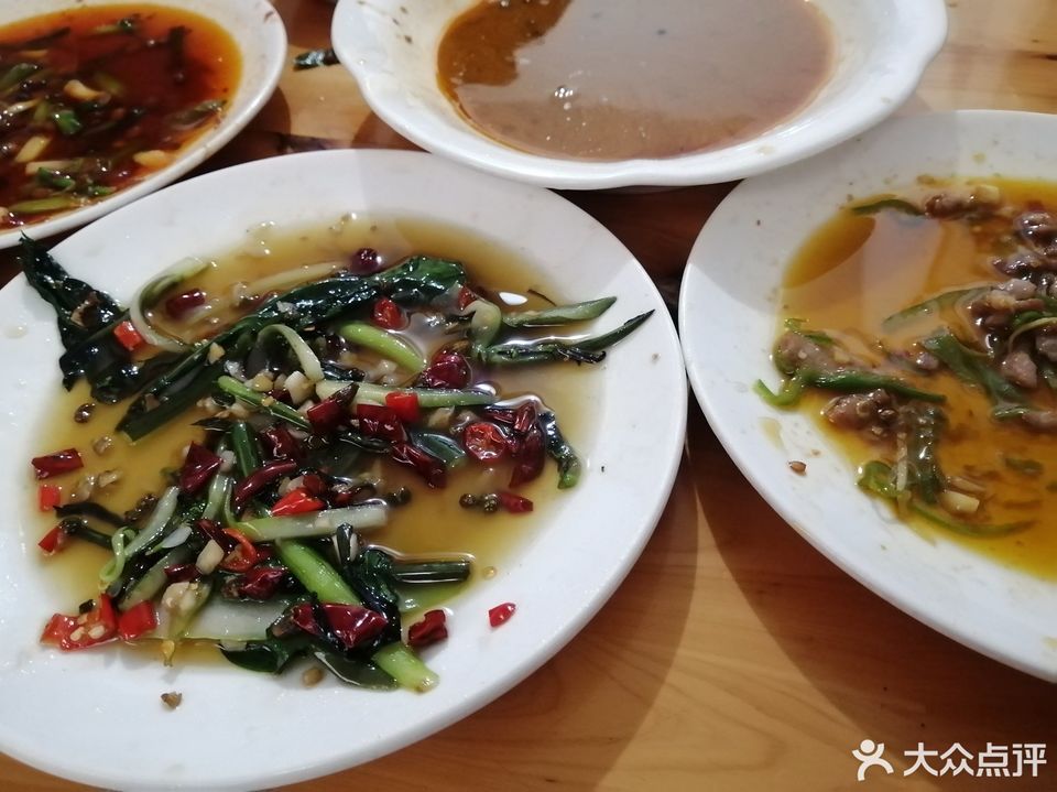 市威远县和谐街161号(邮局附近)推荐菜:分类:餐馆;中餐;餐饮;快餐电话