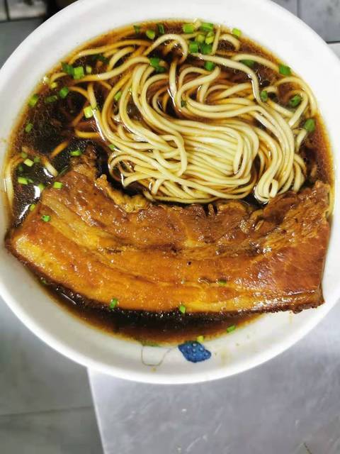 虎皮大肉面图片