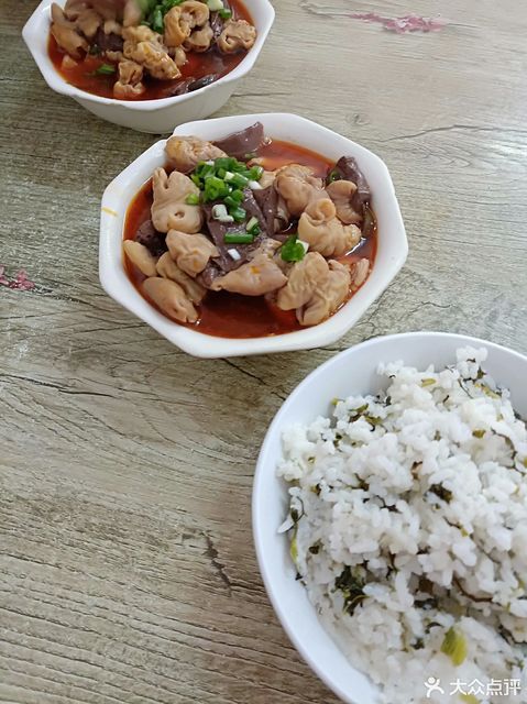 范记肥肠干饭位于南充市西充县晋城大道四段108号 标签:餐馆餐饮快餐