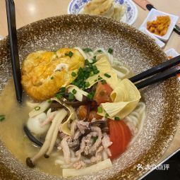 蒙自源过桥米线(国际轻纺城店)