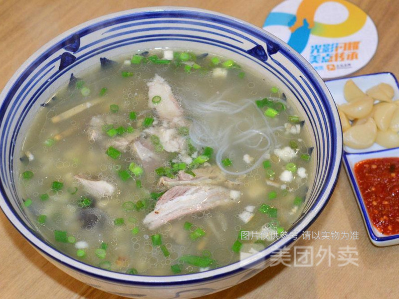 油麦菜土豆丝推荐菜:东湾赵记驴肉餐厅(福门店)位于白银市白银区长通