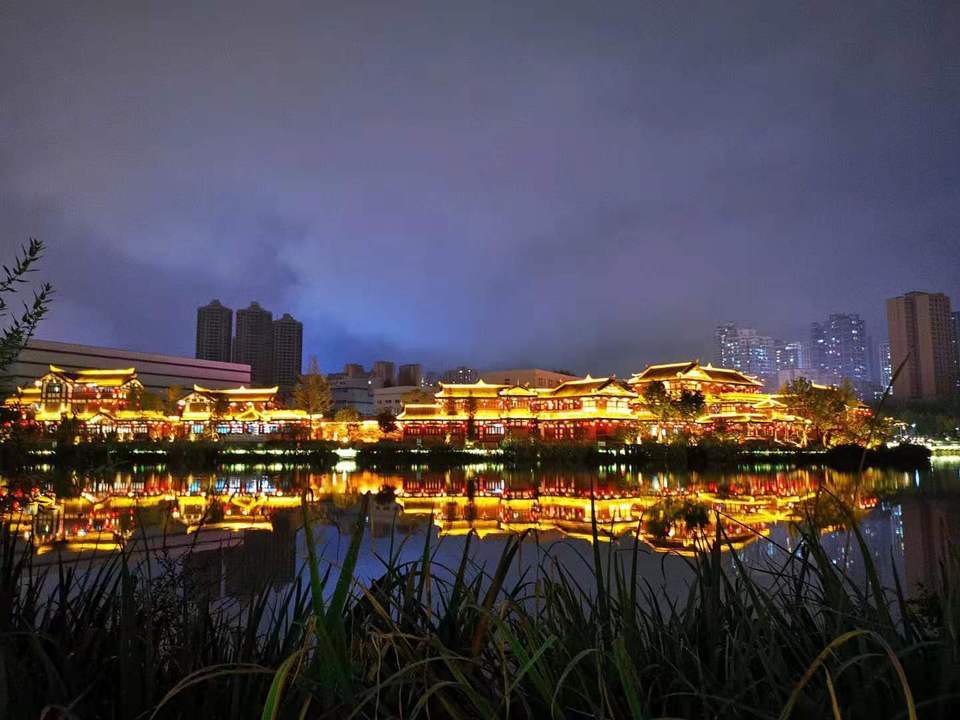 毕节市 休闲娱乐 景点公园 景点 > 天河公园 相关搜索 广州天河公园