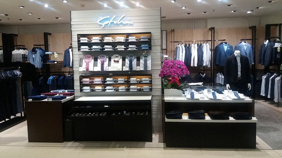 北京市 购物服务 商铺 服装鞋帽皮具店 > reemoor(凯德晶品店)
