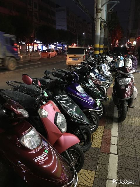 福州市 交通服务 汽车服务 > 心艺电动车(甘蔗专卖店) 标签: 推荐菜