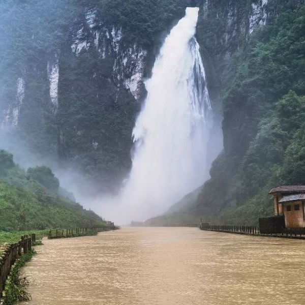 大龙洞风景区