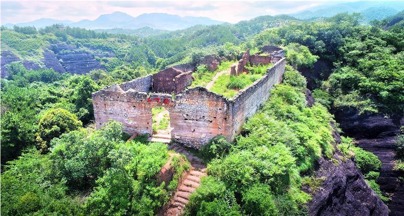 景点公园 景点 > 黄岗山公园   相关搜索 金岗山公园寻乌黄岗山公园潭