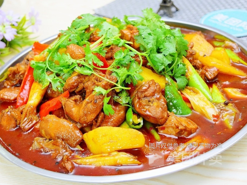             口福大盘鸡家常菜