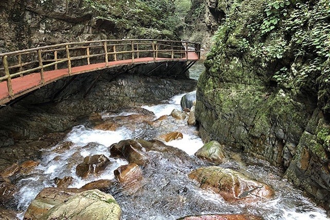 【九龙潭风景区】九龙潭风景区门票,九龙潭风景区游玩