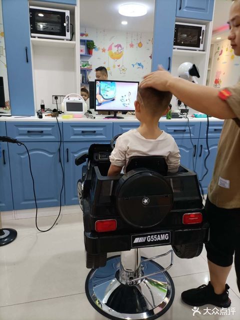 姐妹美发