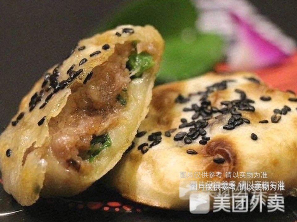 梅干菜肉烧饼推荐菜:熊记烧饼(洄澜路分店)位于杭州市萧山区城厢街道