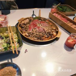 奥赛奥章鱼水煎肉生龙国际店