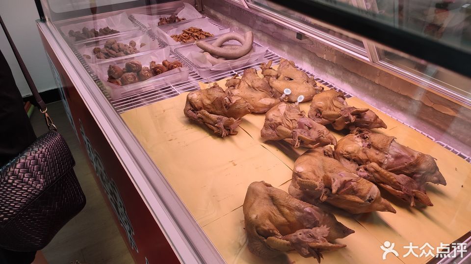 老字号胡云章道口烧鸡天秀花园店